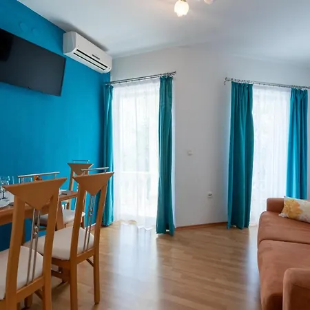 Apartamento Lucija 2 By Guide