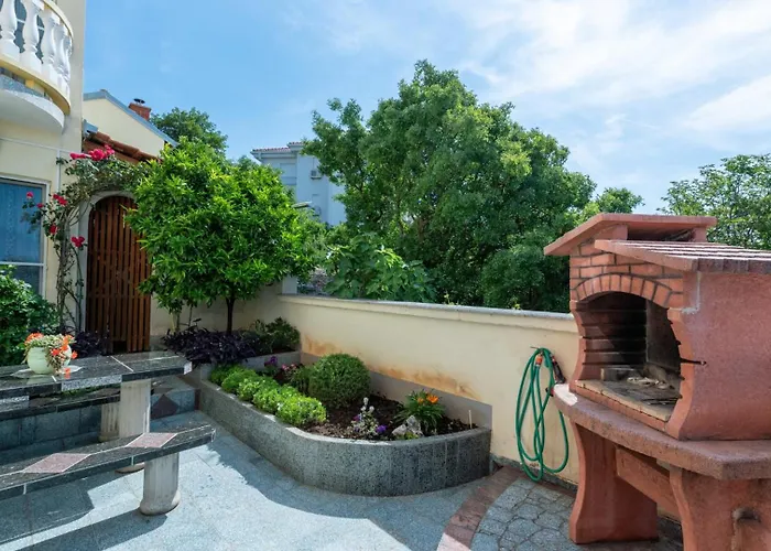 Apartamento Lucija 2 By Guide Crikvenica